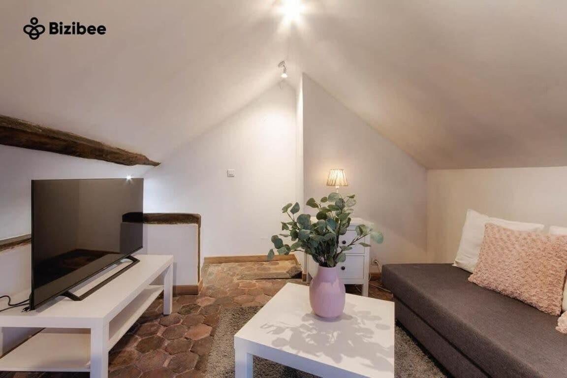 L'Echappee Belle A Fontainebleau Apartment Luaran gambar